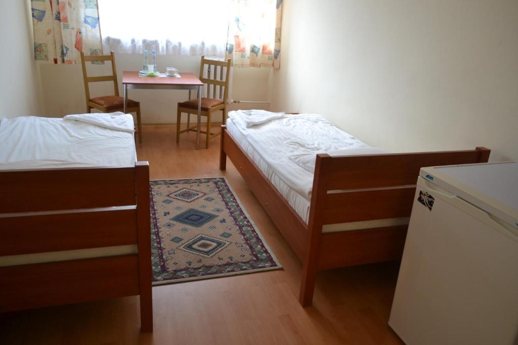 Trio Hostel Вроцлав Номер фото